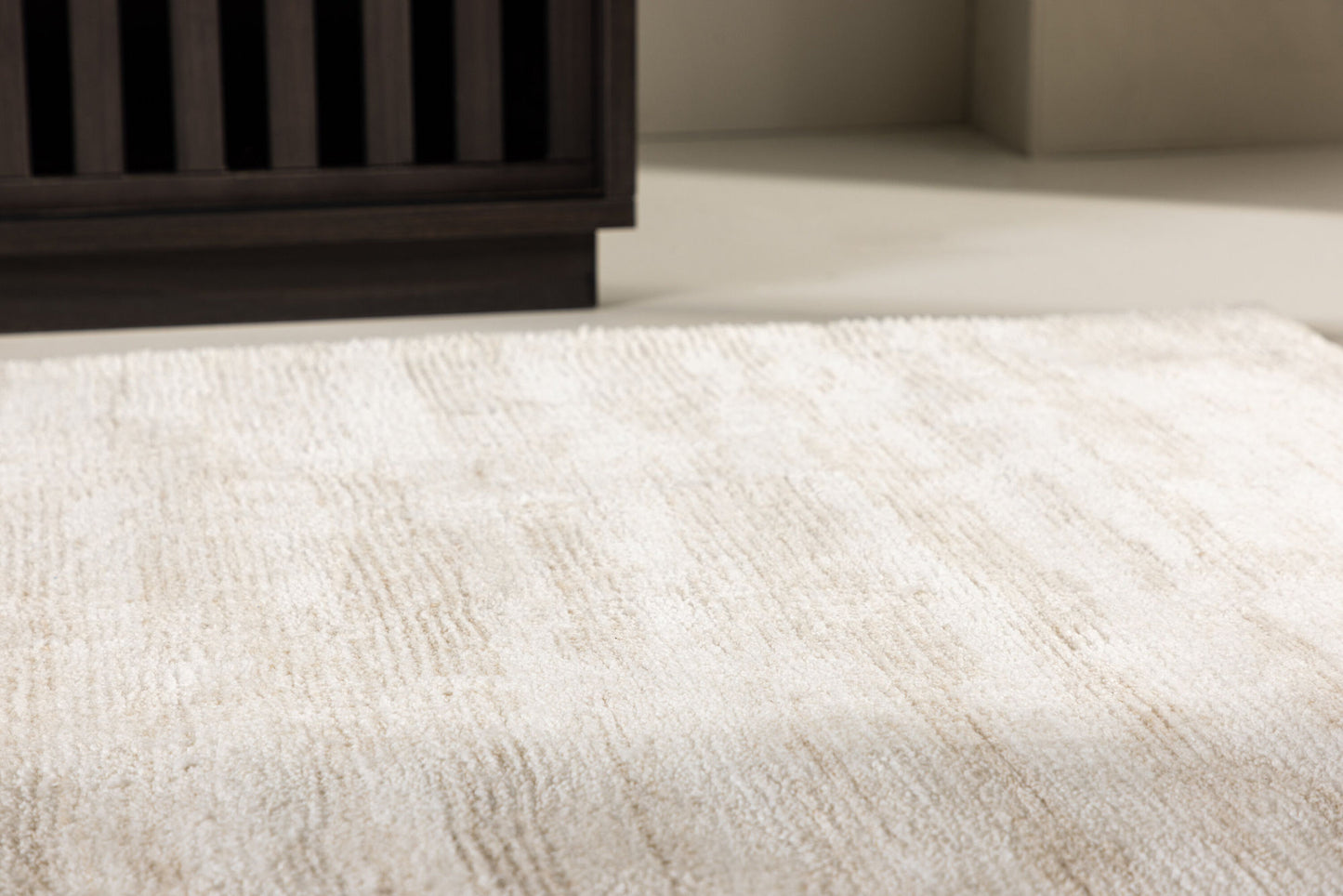 Milos rug 290x200 beige