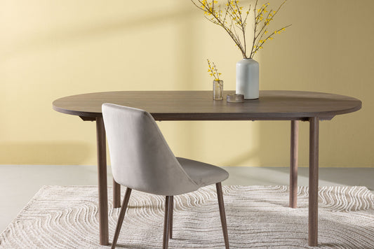 Andy dining room table oval