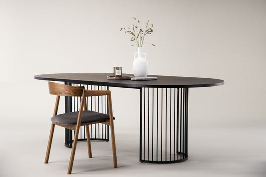 Hamneksär dining room table oval black