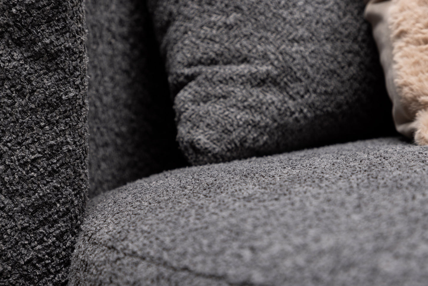 Kelso sofa gray fleece